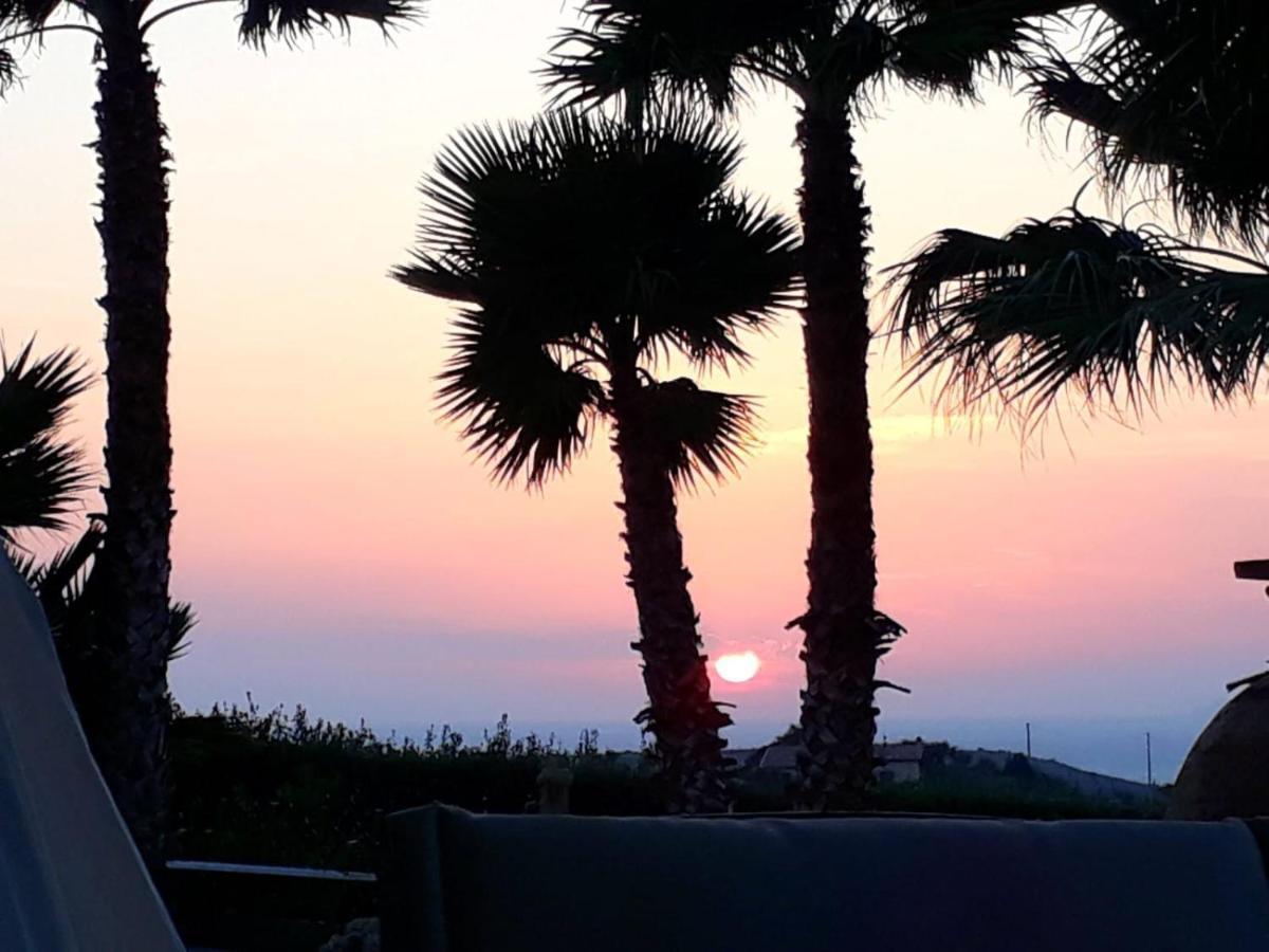 Punta Bianca Suite & Home Experience Αγκριτζέντο Εξωτερικό φωτογραφία