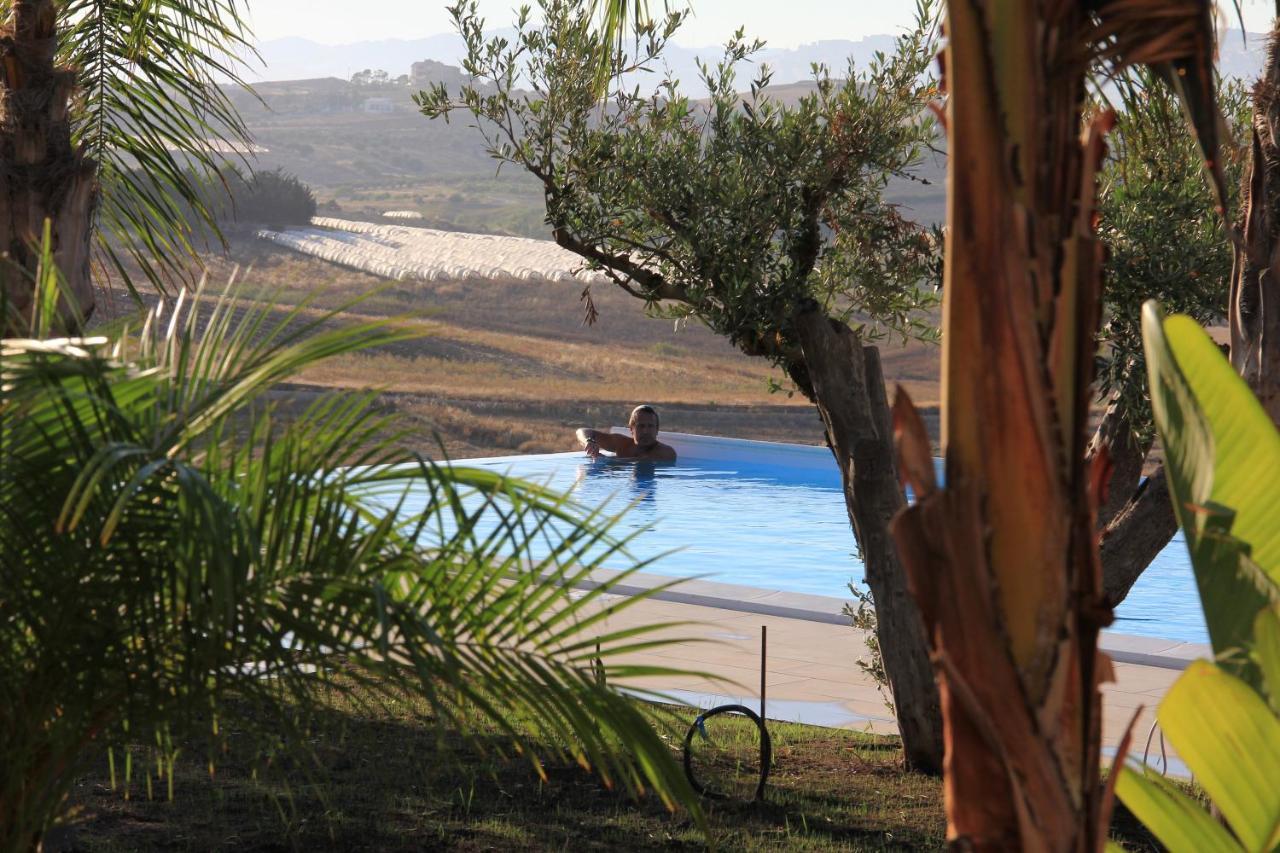 Punta Bianca Suite & Home Experience Αγκριτζέντο Εξωτερικό φωτογραφία