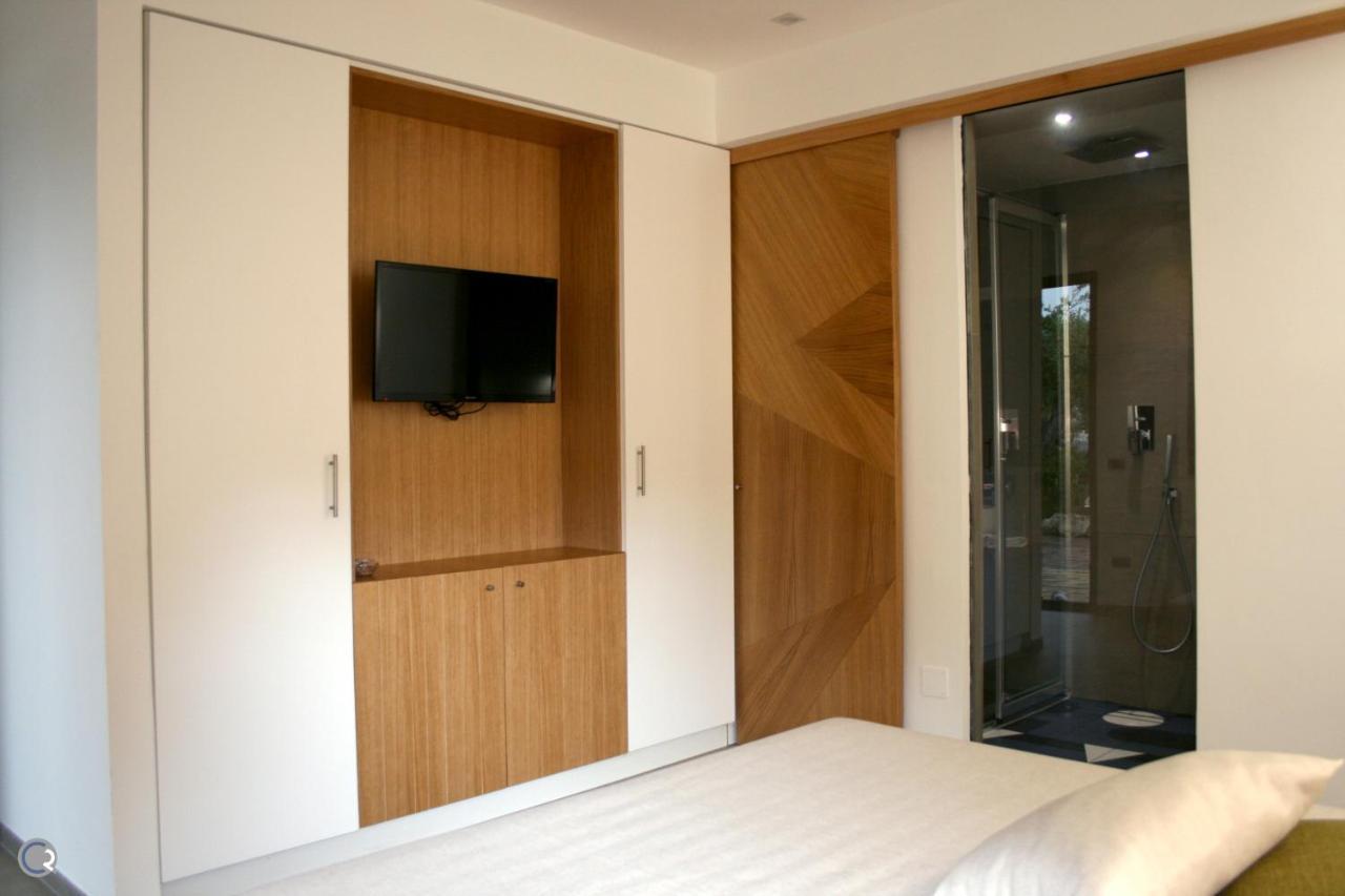 Punta Bianca Suite & Home Experience Αγκριτζέντο Εξωτερικό φωτογραφία